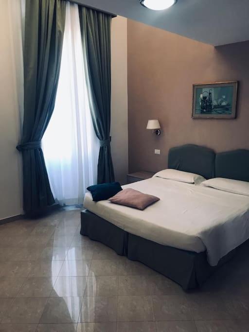 43 Appartamento Ampio E Comodo Nel Centro Di Roma Екстер'єр фото